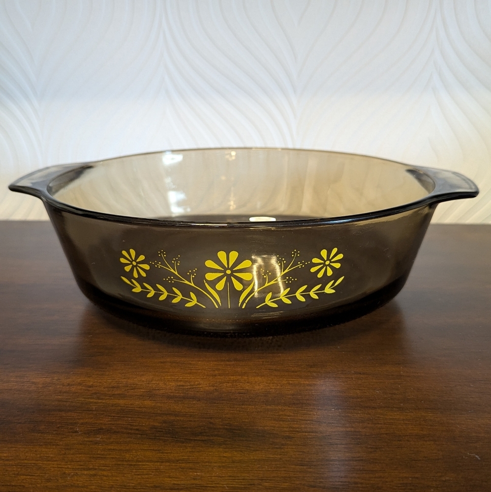 Vintage Glassbake Round Amber Casserole Dish Yellow Daisy Pattern